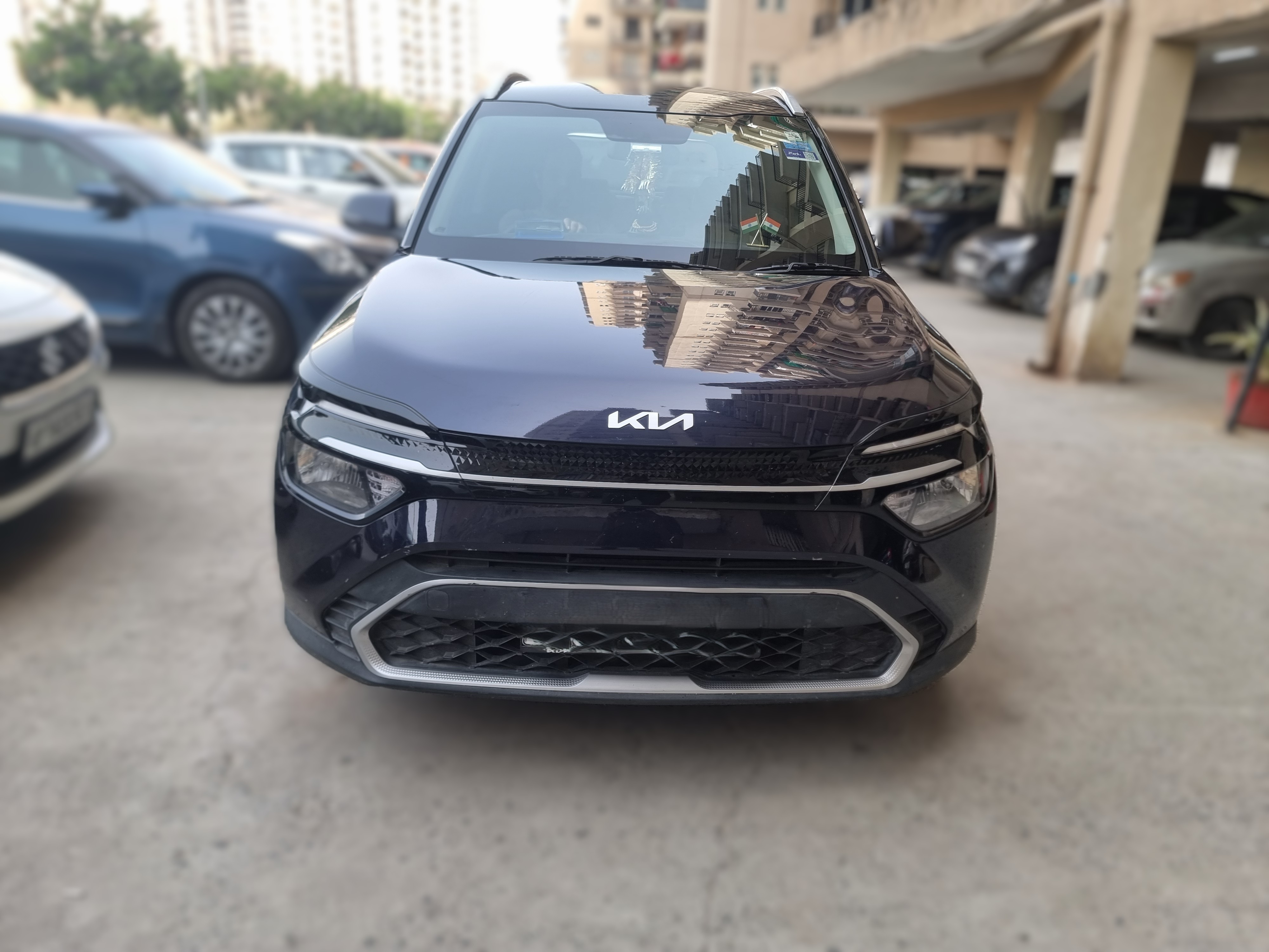 Kia Carens - Car Rental Delhi Airport